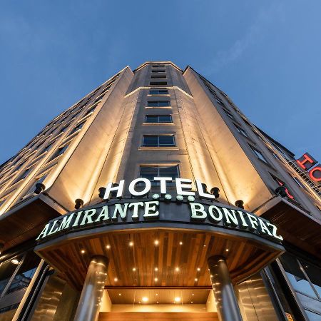 Crisol Almirante Bonifaz Hotell Burgo Exteriör bild
