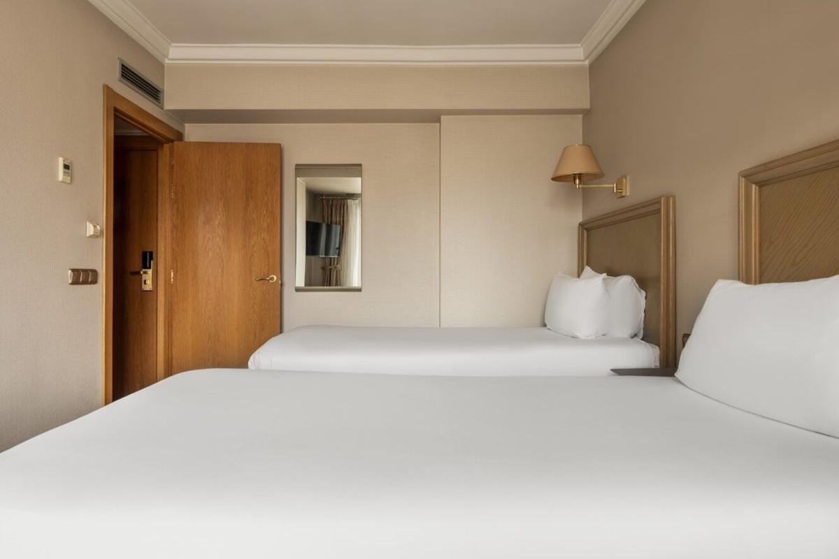 Crisol Almirante Bonifaz Hotell Burgo Exteriör bild