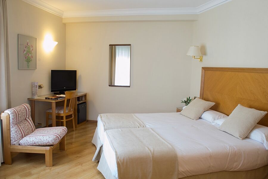 Crisol Almirante Bonifaz Hotell Burgo Exteriör bild